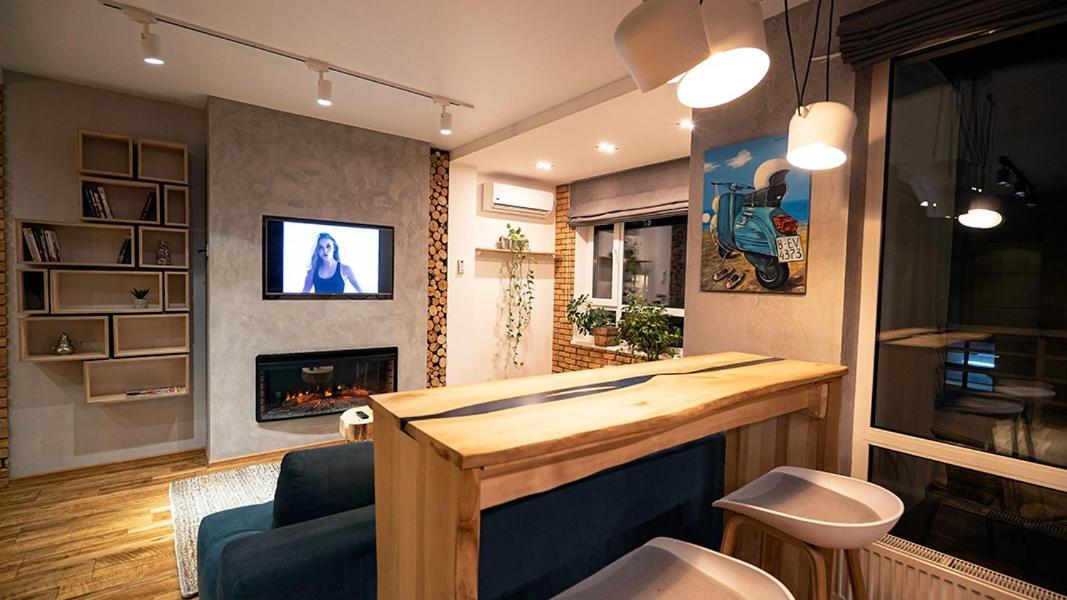 Loft Studio Near Smart Plaza Polytech, Center Kiew Exterior foto